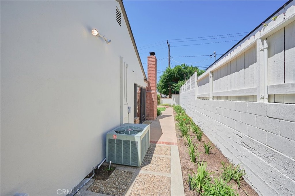 1185 Valley View Avenue