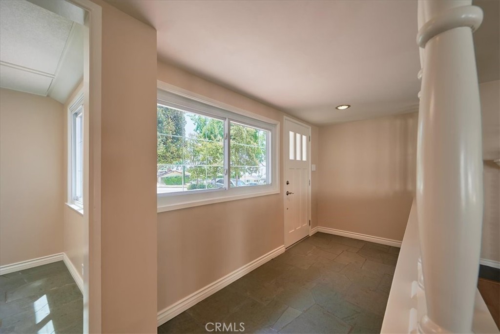 1185 Valley View Avenue