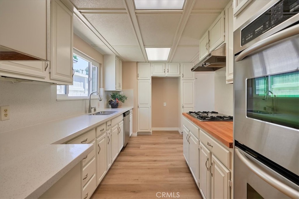 1185 Valley View Avenue