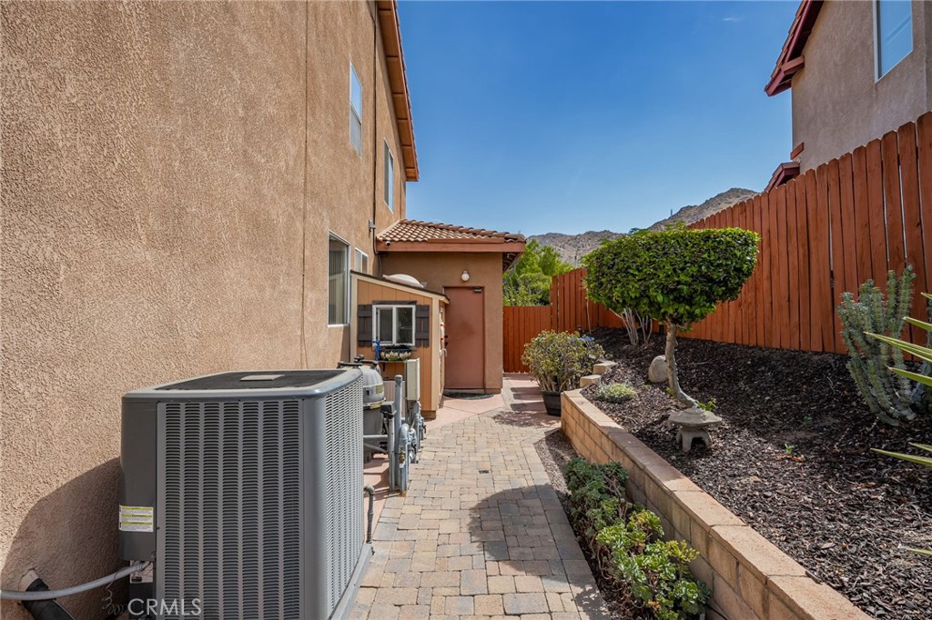 22428 Country Crest Drive