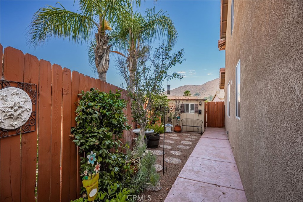 22428 Country Crest Drive