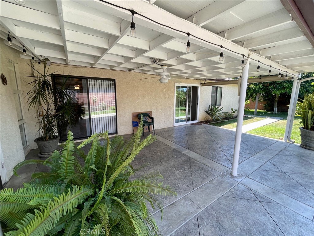 861 Helmsdale Avenue