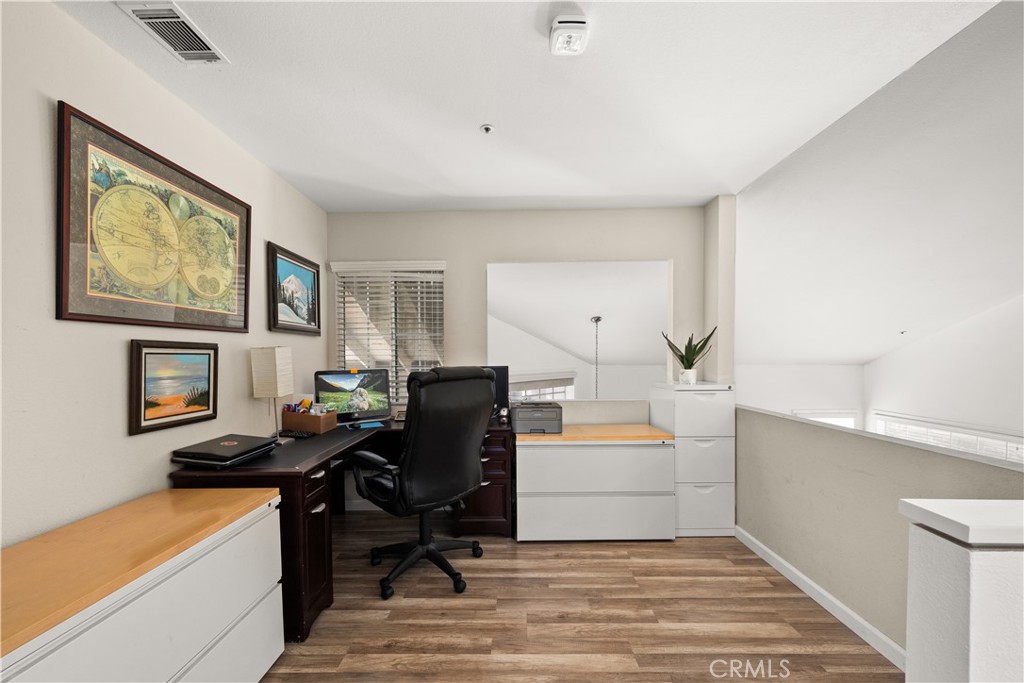 13703 Sunrise Street