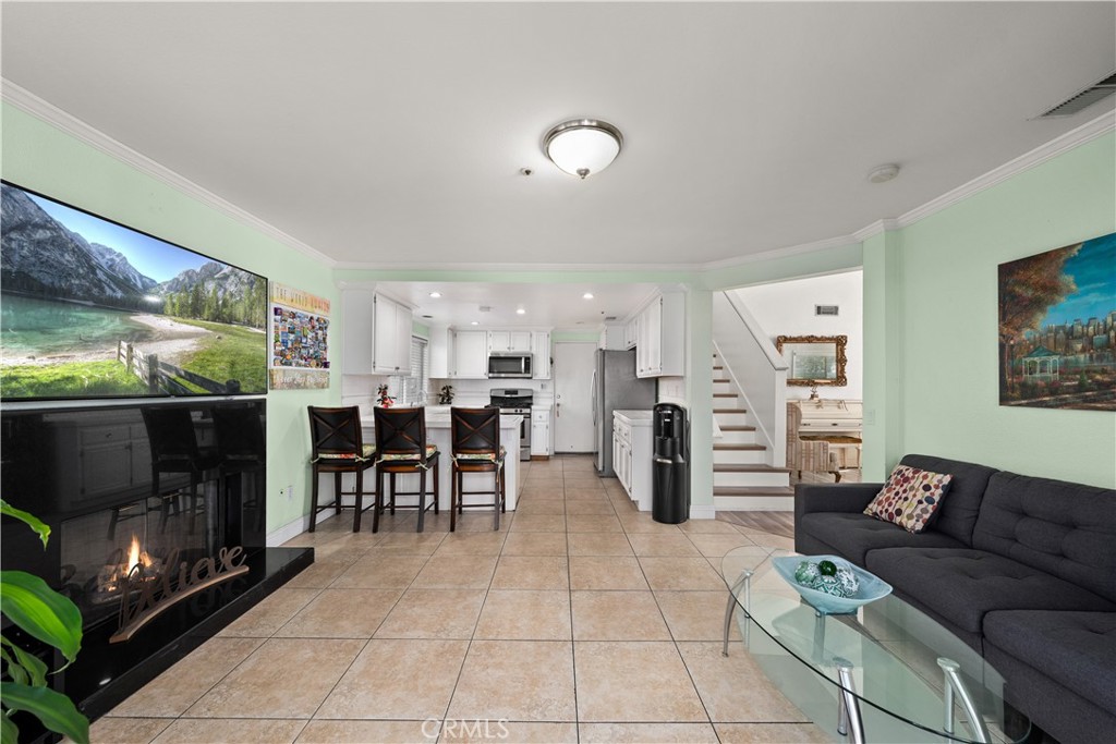 13703 Sunrise Street