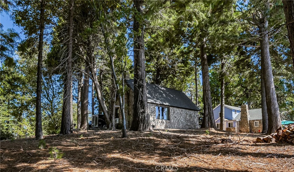 23008 Valley View Drive