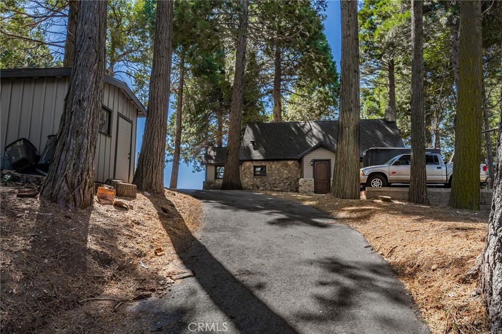 23008 Valley View Drive