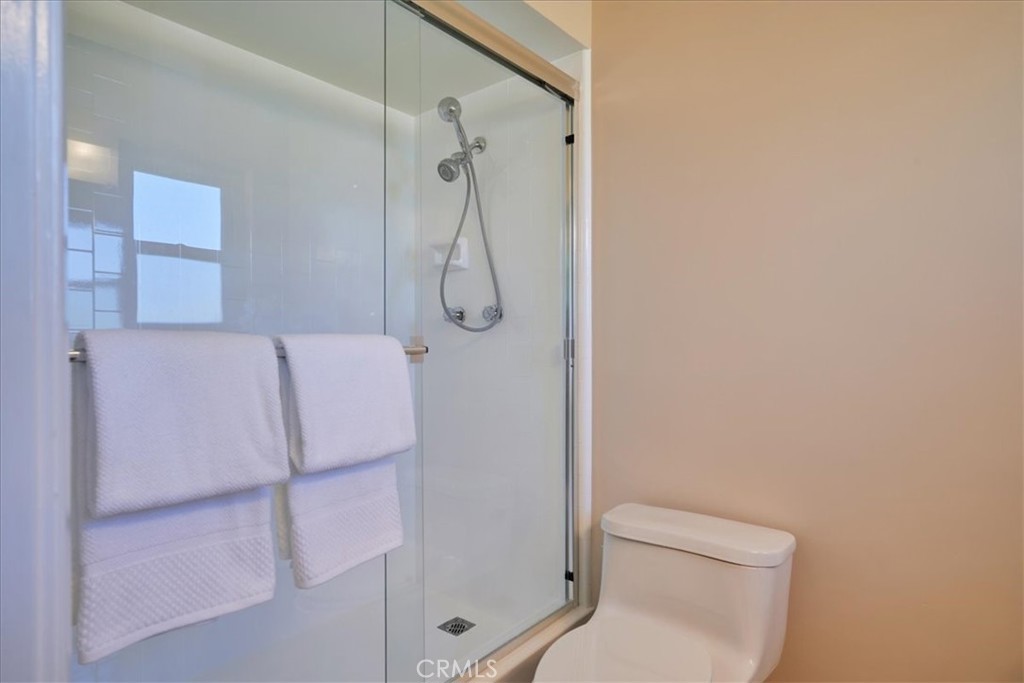 1395 N Shelley Avenue