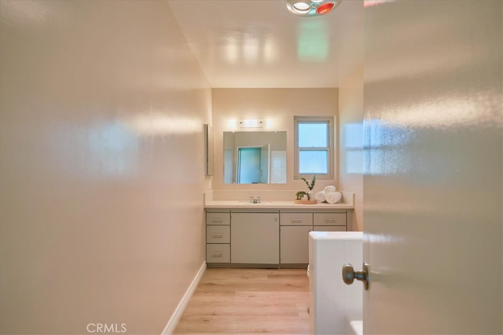 1395 N Shelley Avenue