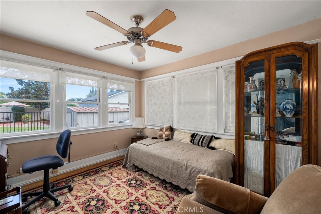 5642 Magnolia Avenue