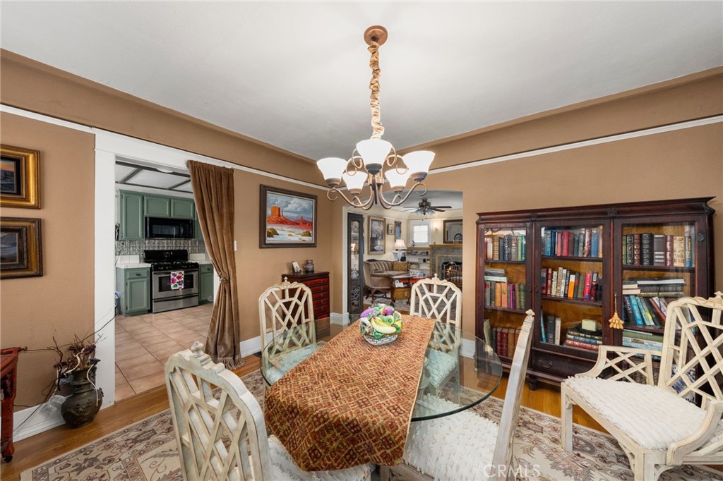 5642 Magnolia Avenue