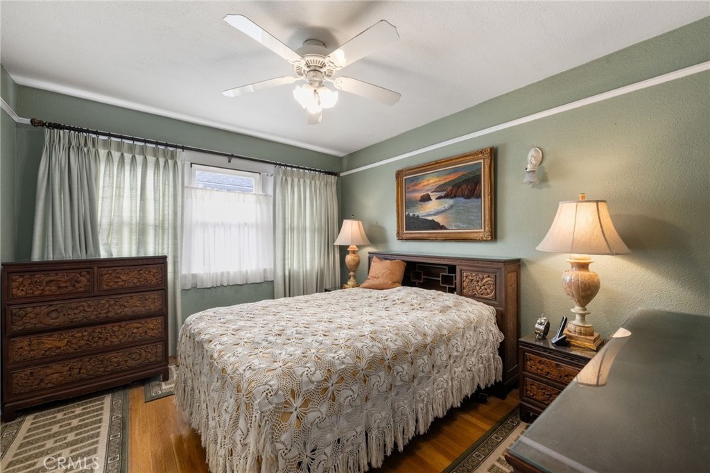 5642 Magnolia Avenue