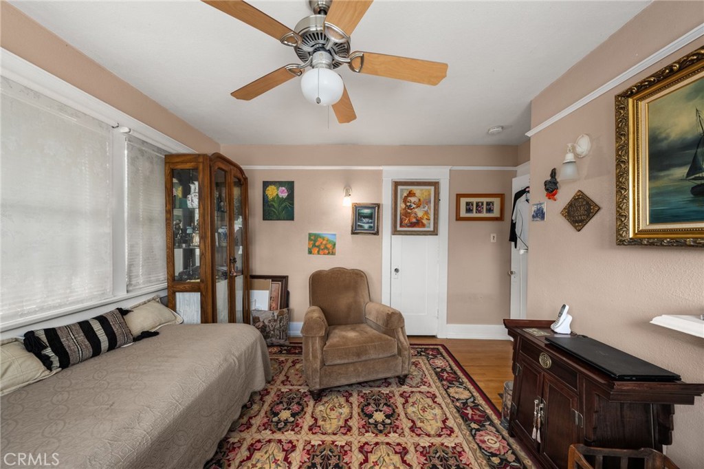 5642 Magnolia Avenue