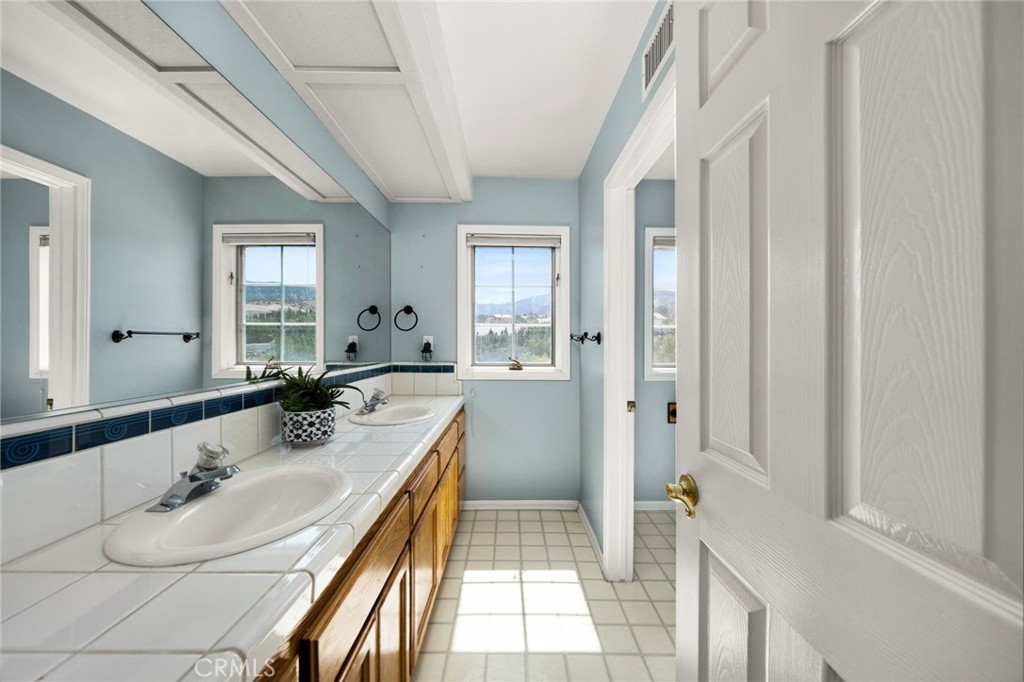 2625 Snow Line Drive