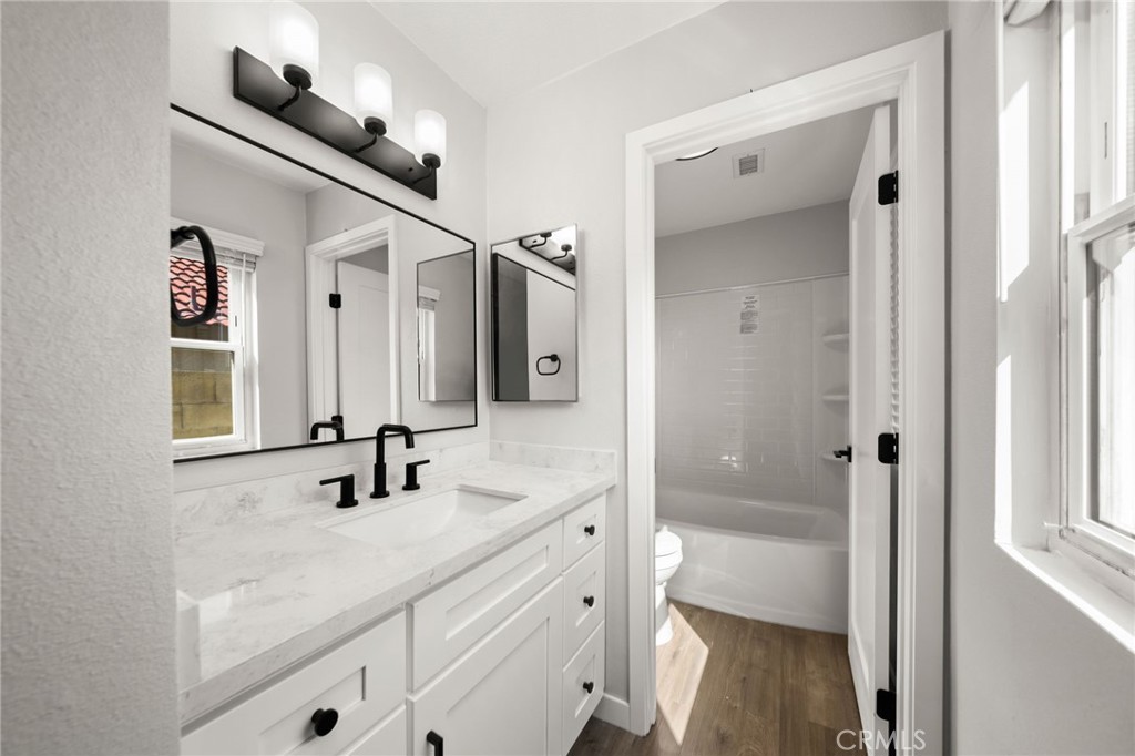 7254 Stoney Creek Drive