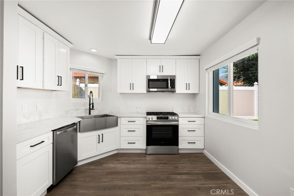 7254 Stoney Creek Drive