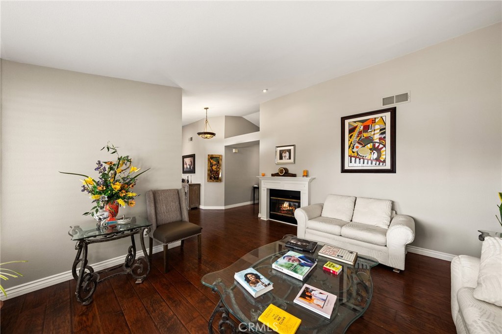 12409 Foxhound Circle