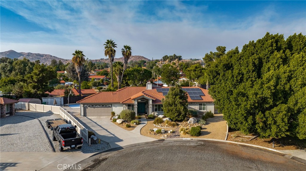 12409 Foxhound Circle