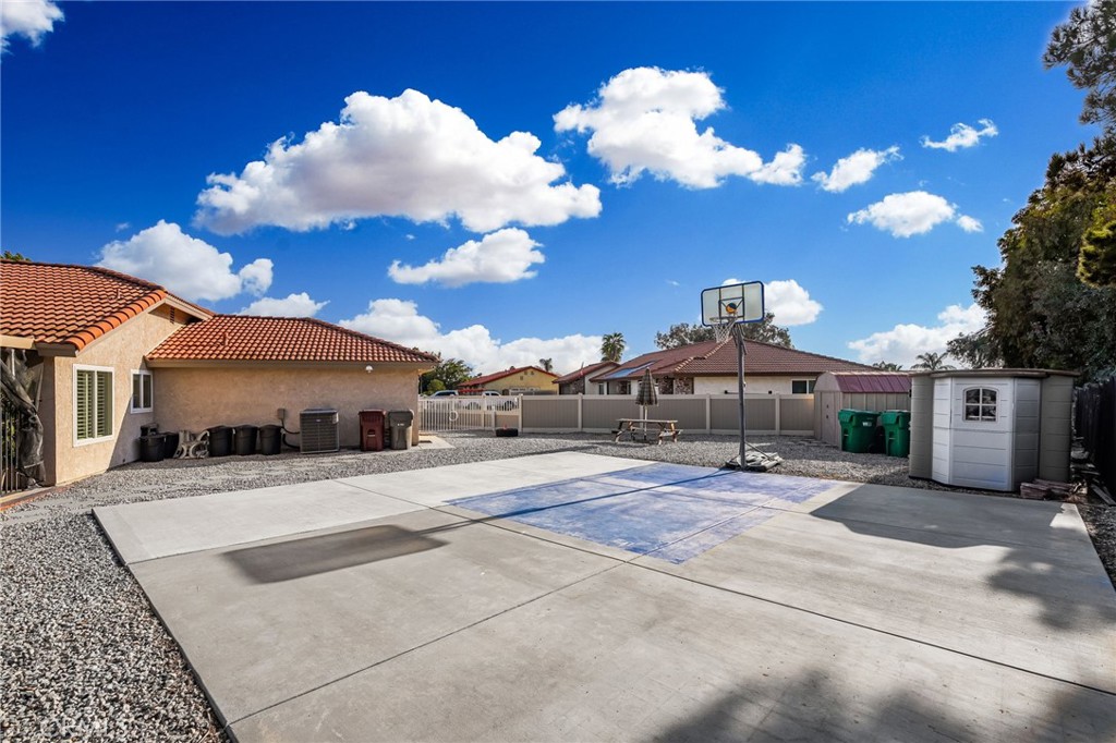 12409 Foxhound Circle