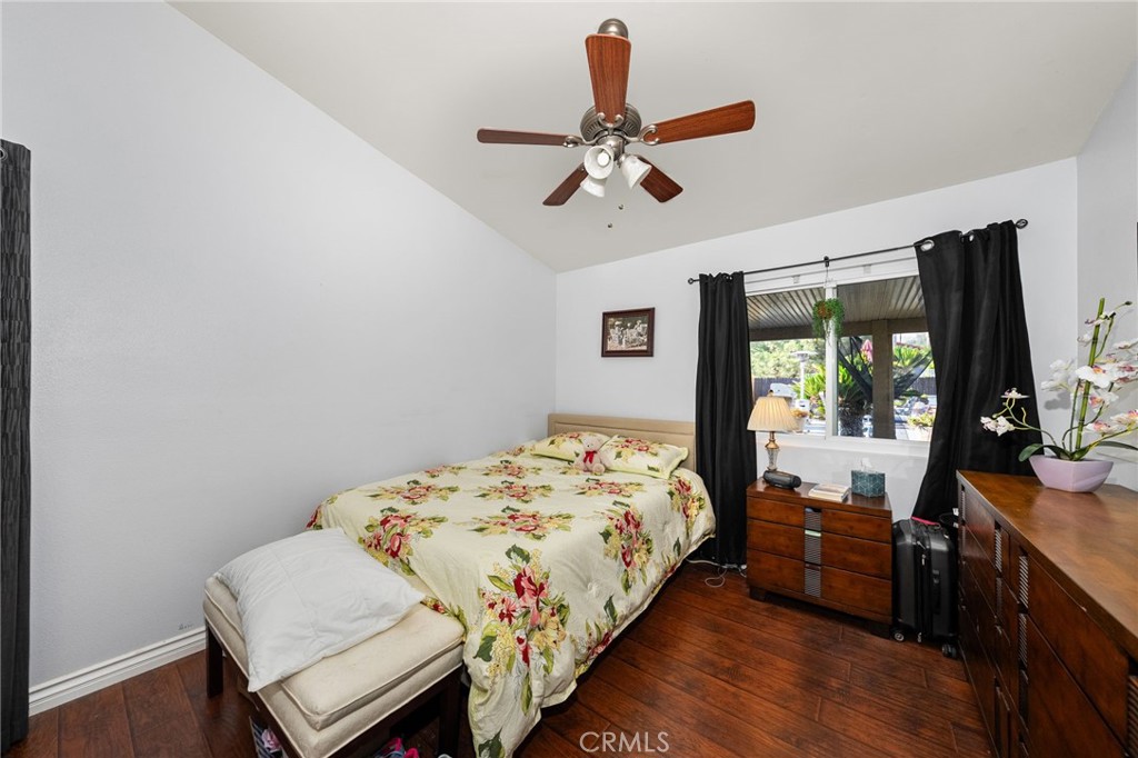 12409 Foxhound Circle