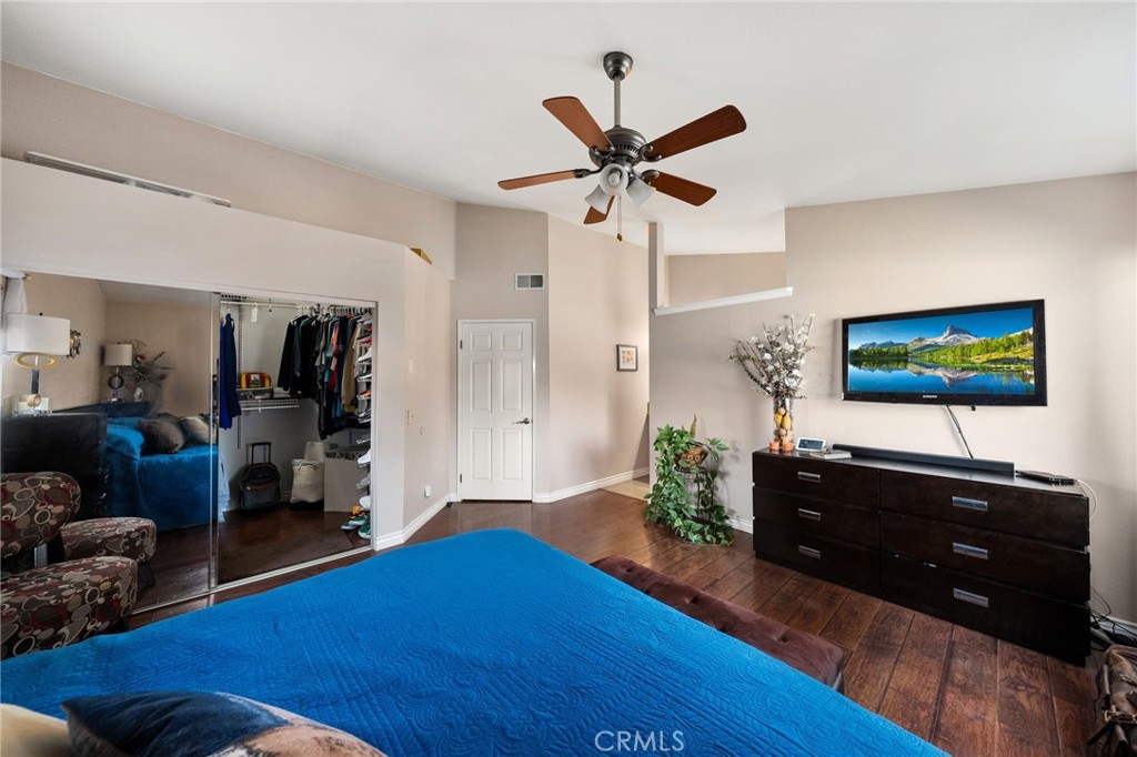 12409 Foxhound Circle