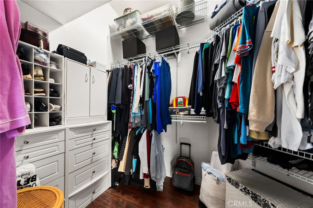 12409 Foxhound Circle