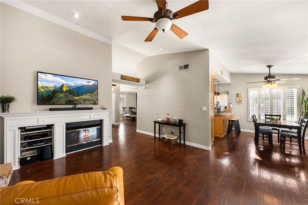 12409 Foxhound Circle