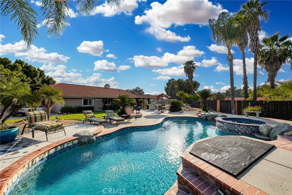 12409 Foxhound Circle