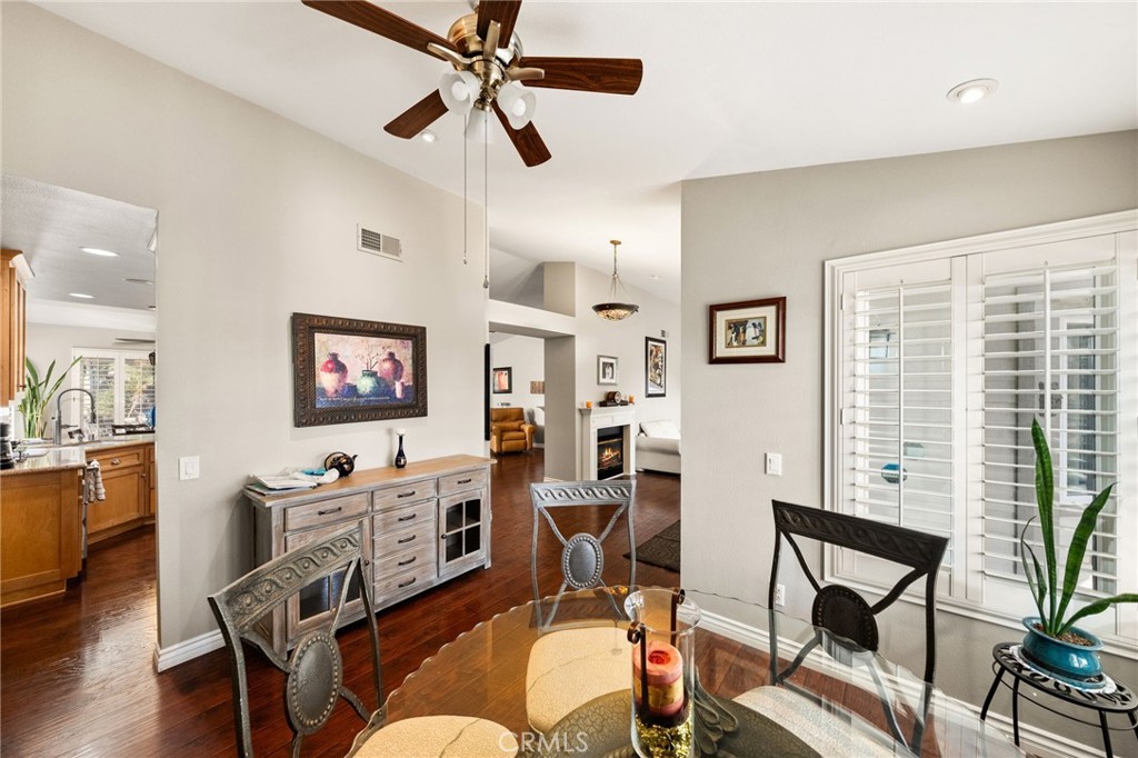 12409 Foxhound Circle