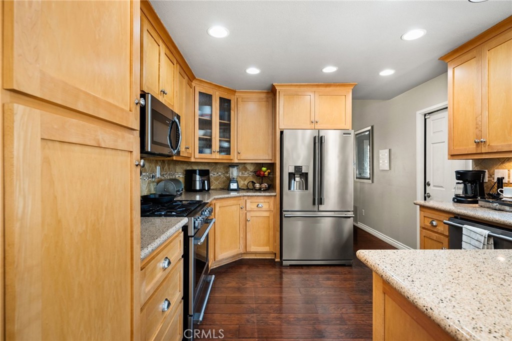 12409 Foxhound Circle