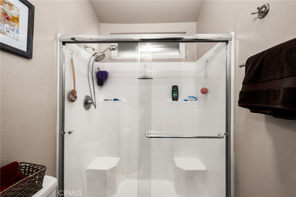 12409 Foxhound Circle