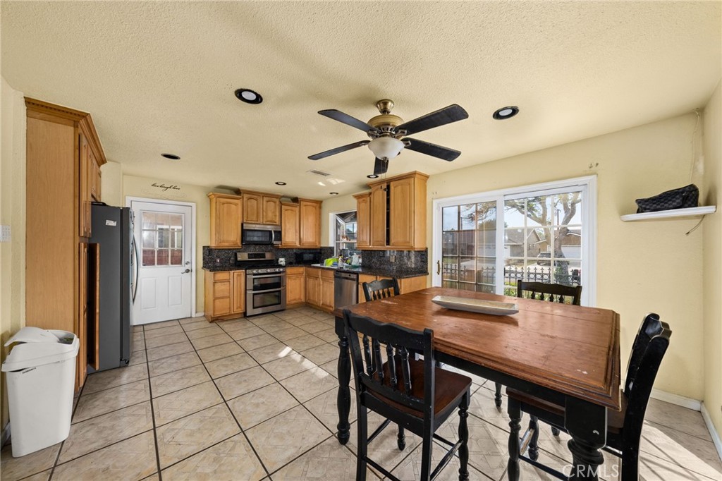 2809 Richmond Street