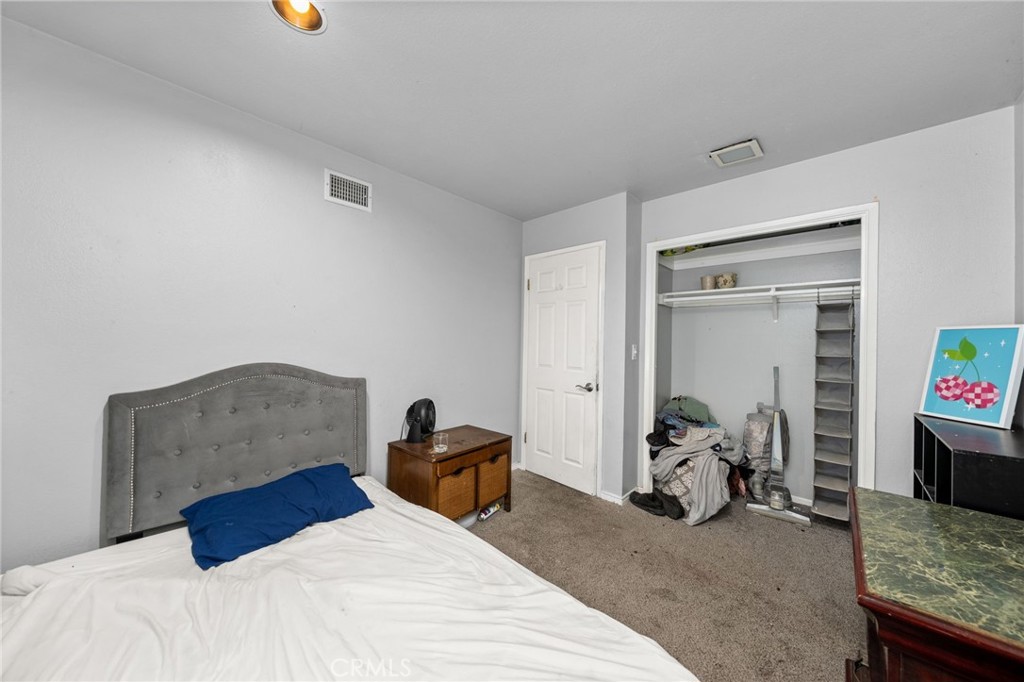 2809 Richmond Street