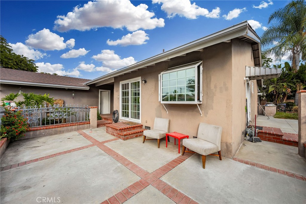 2809 Richmond Street