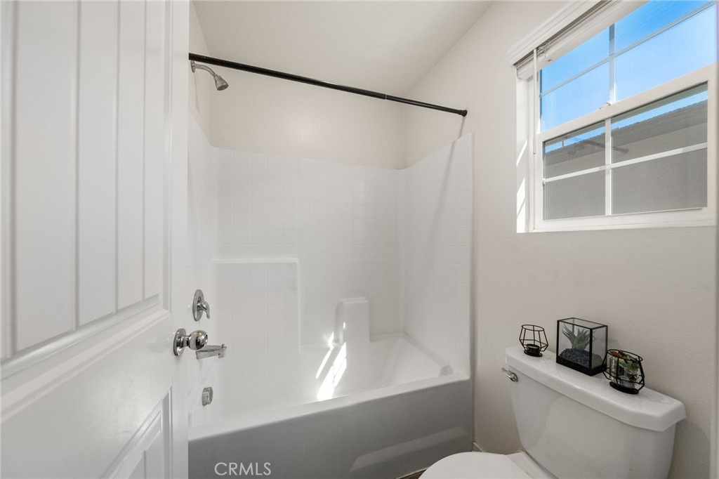 17181 Gray Pine Place