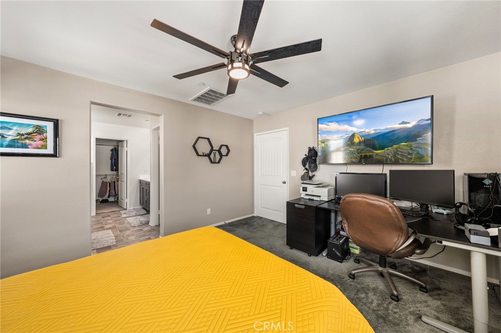 17181 Gray Pine Place