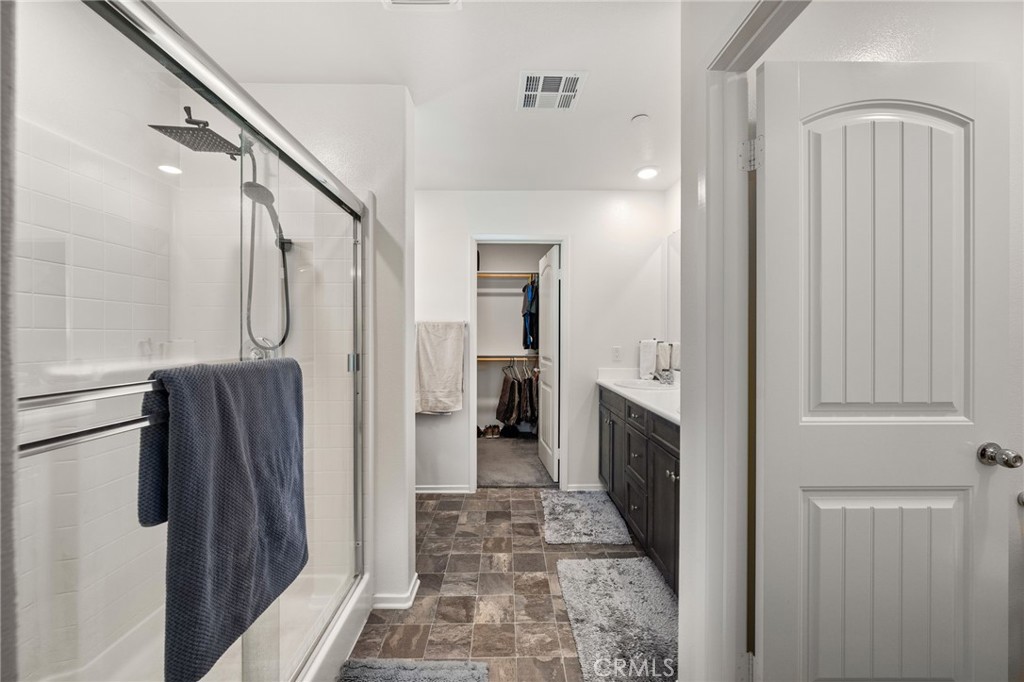 17181 Gray Pine Place