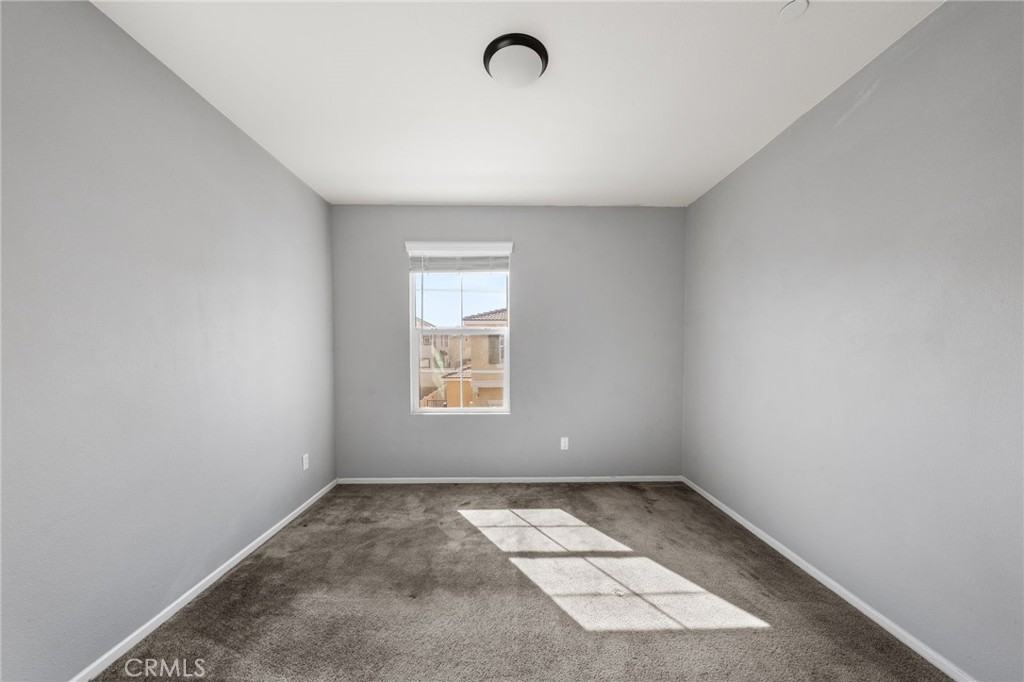 17181 Gray Pine Place