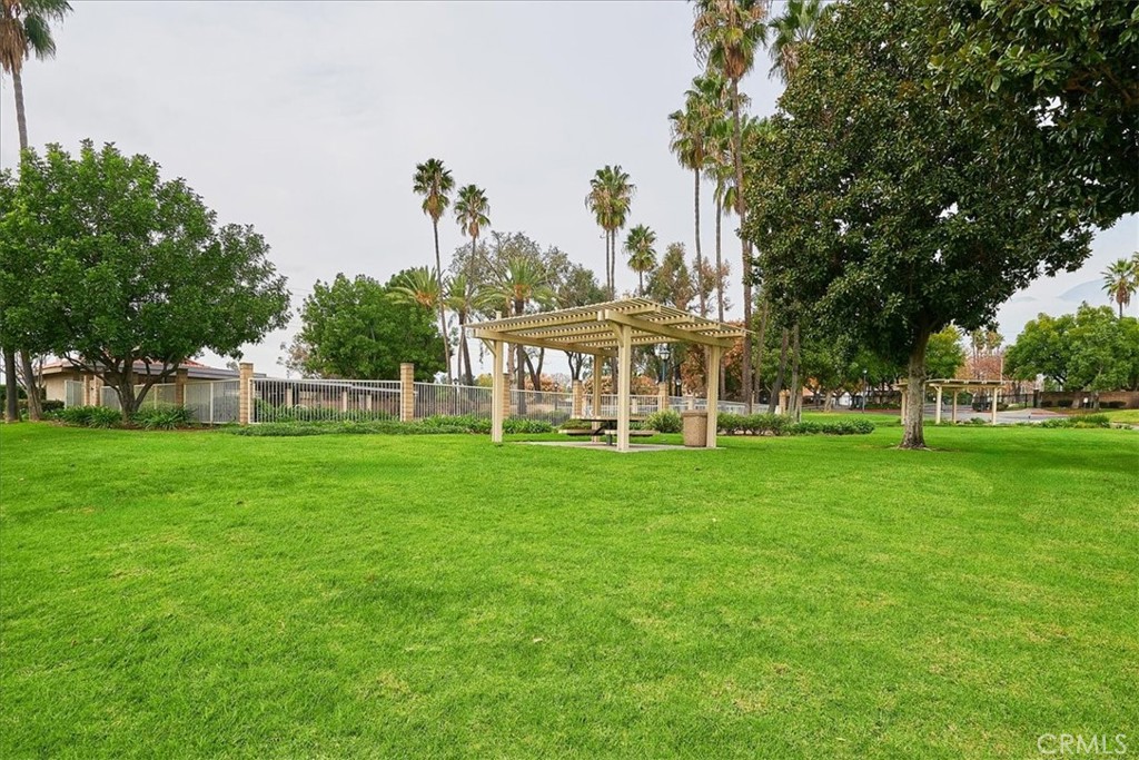 1524 Upland Hills Drive S