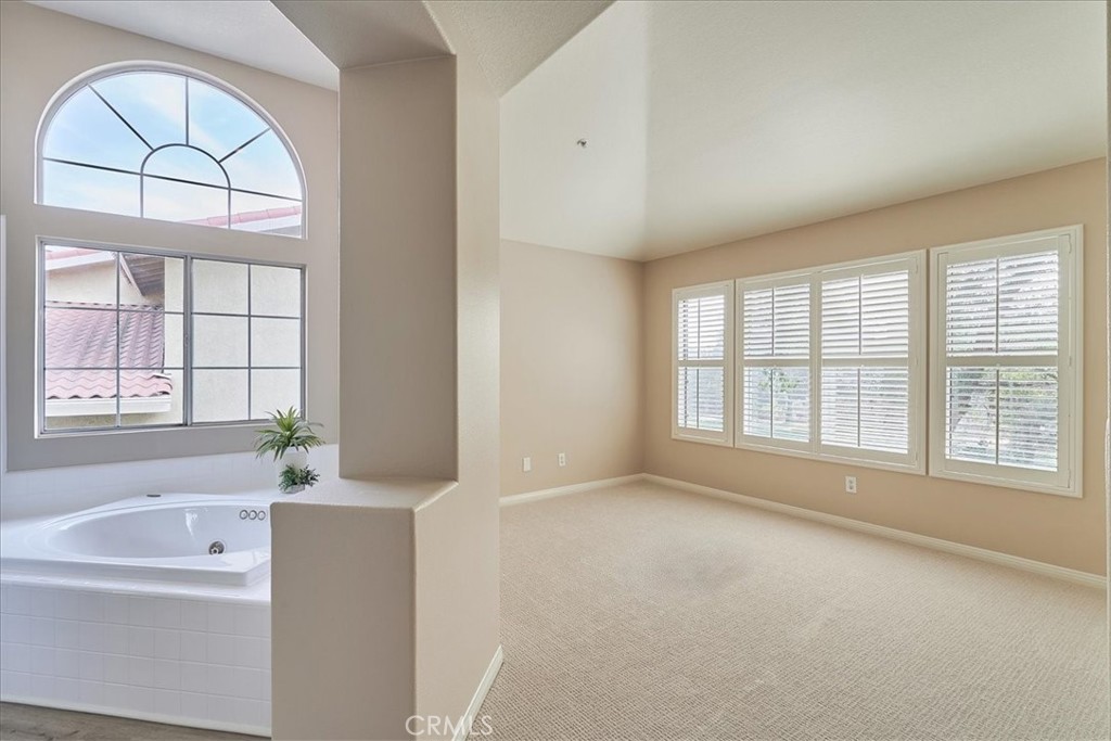 1524 Upland Hills Drive S