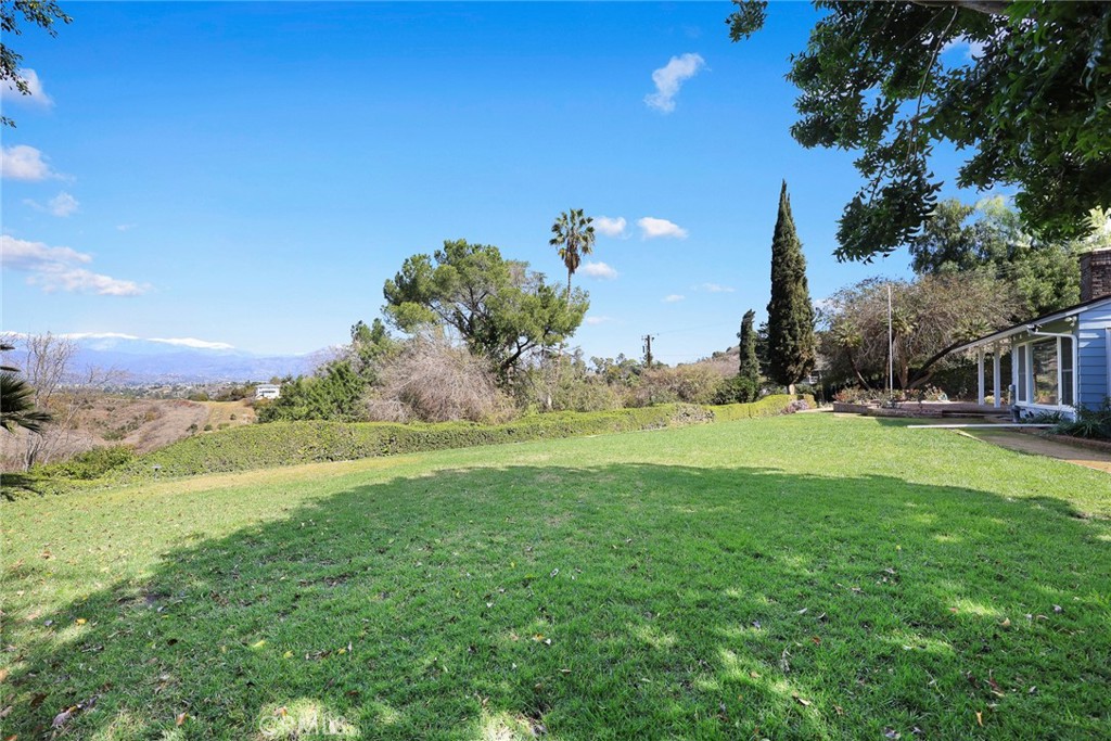 2341 S Buenos Aires Drive