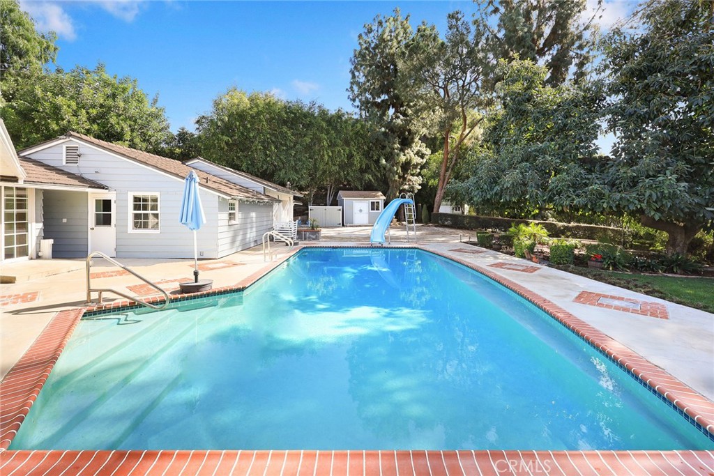 2341 S Buenos Aires Drive