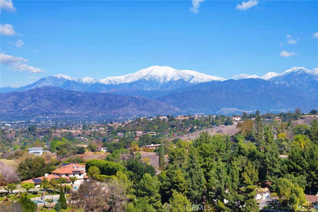 2341 S Buenos Aires Drive