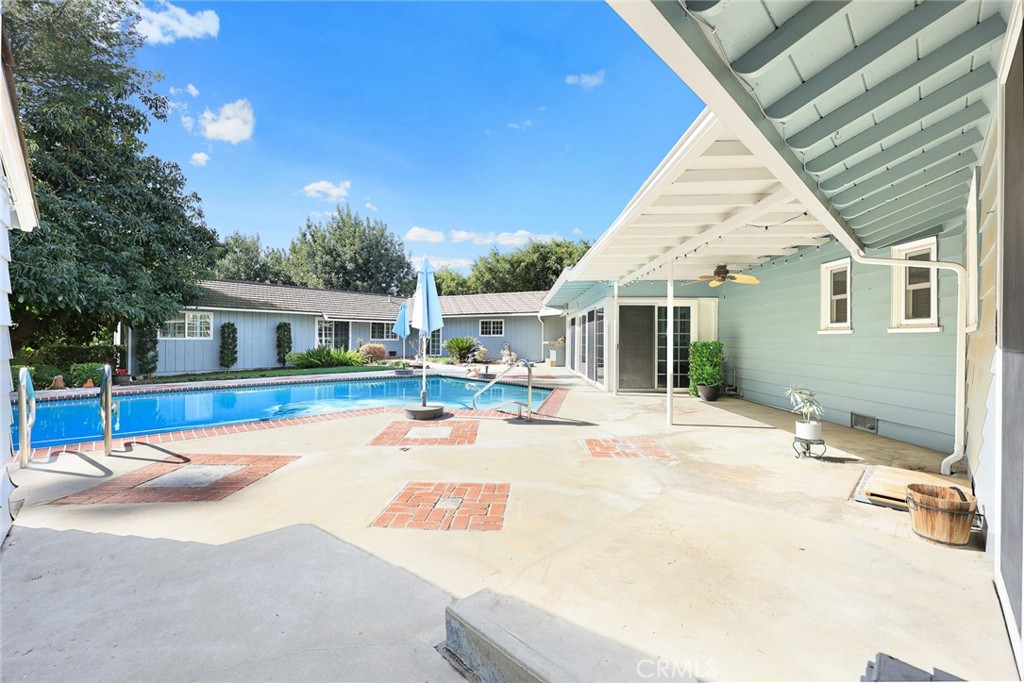 2341 S Buenos Aires Drive