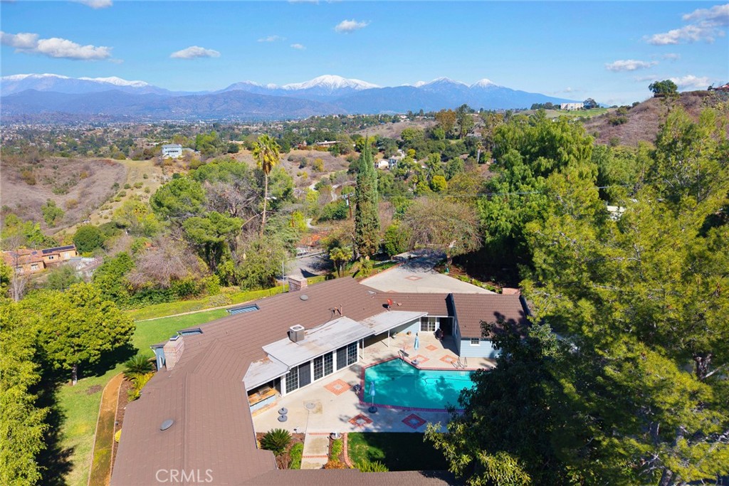 2341 S Buenos Aires Drive