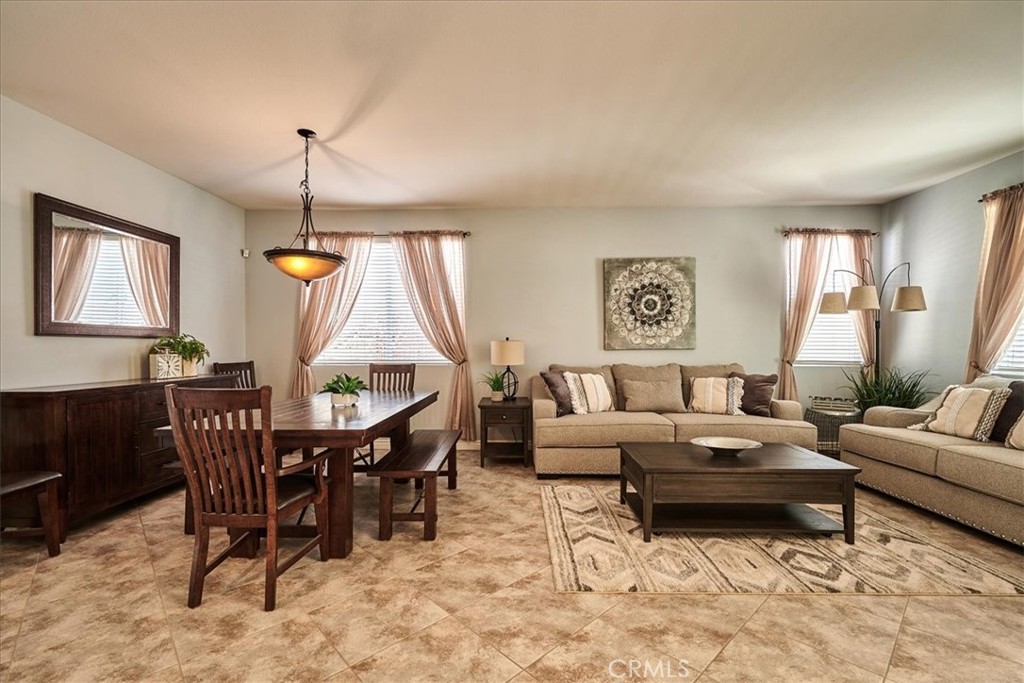 2847 Thoroughbred Street