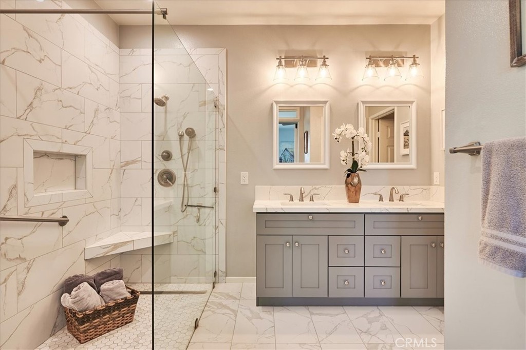 2847 Thoroughbred Street