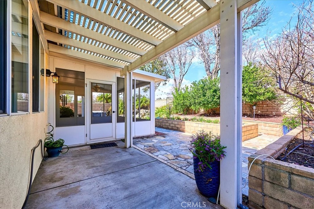 2847 Thoroughbred Street