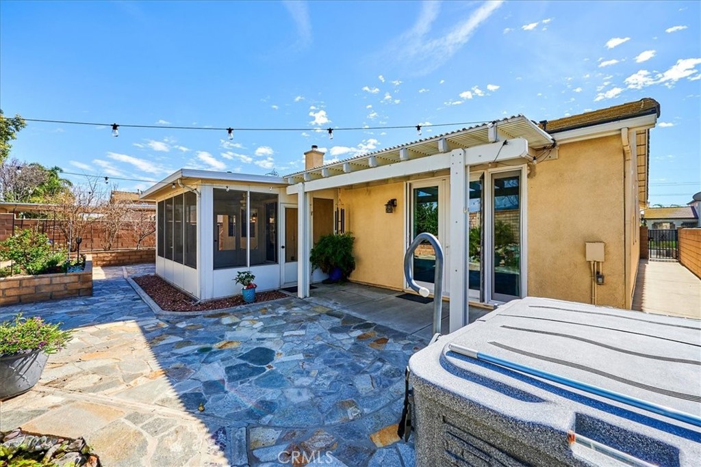 2847 Thoroughbred Street