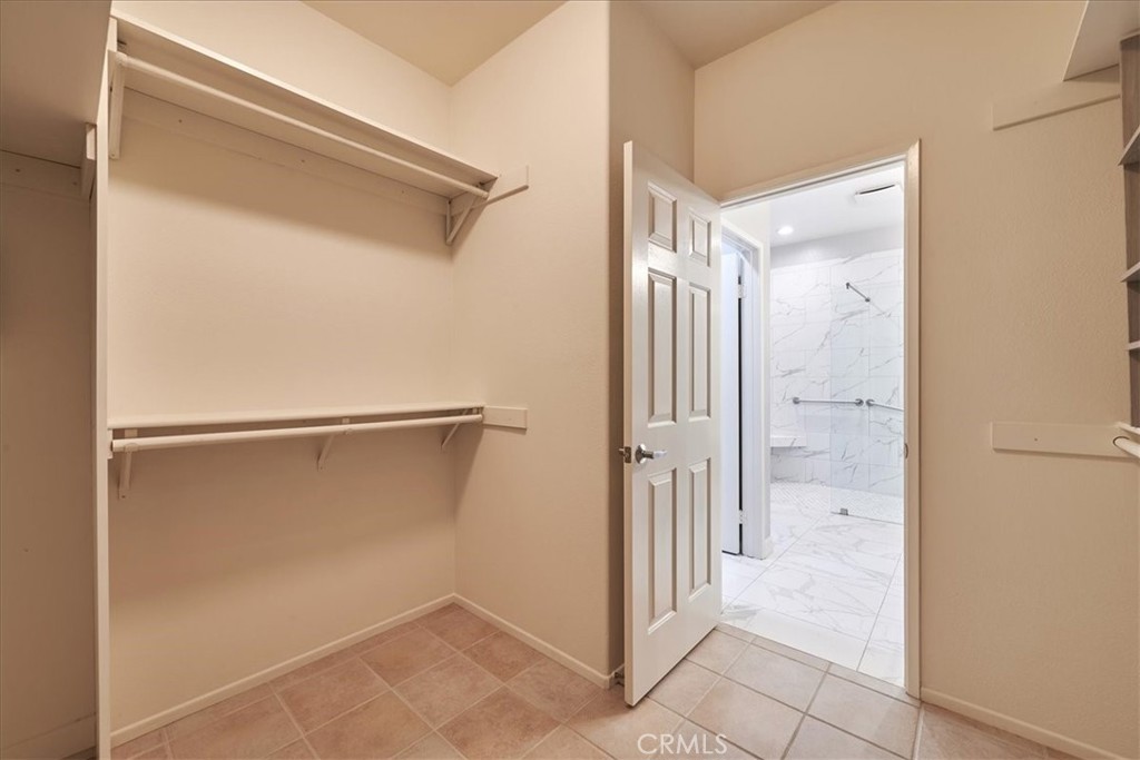 2847 Thoroughbred Street