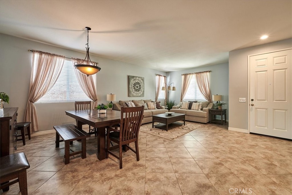 2847 Thoroughbred Street